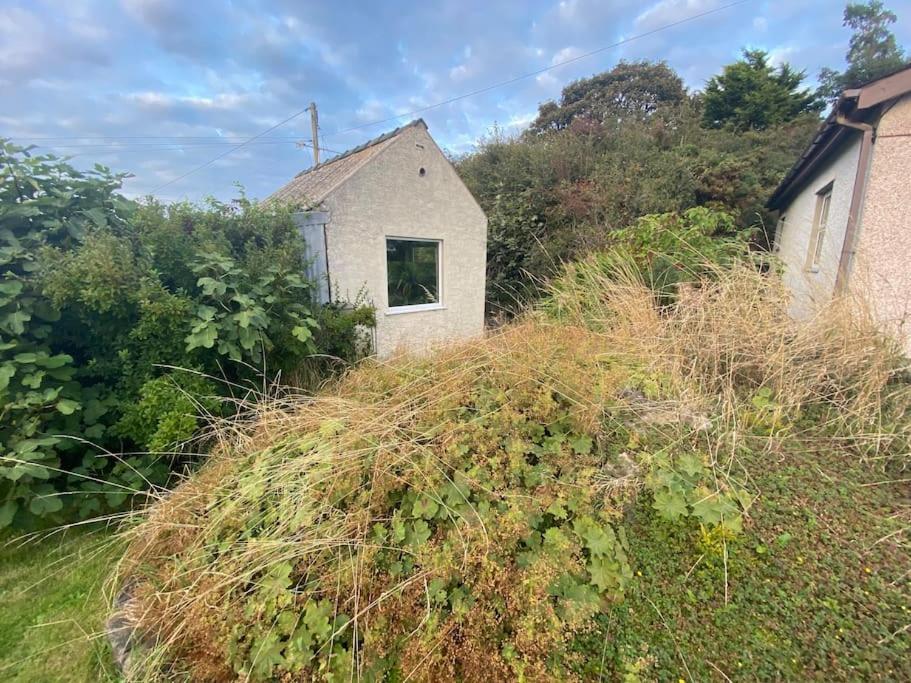 Jaw-Dropping Beach House In Anglesey Benllech Exterior photo